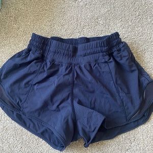 Navy Hotty hot lululemon shorts